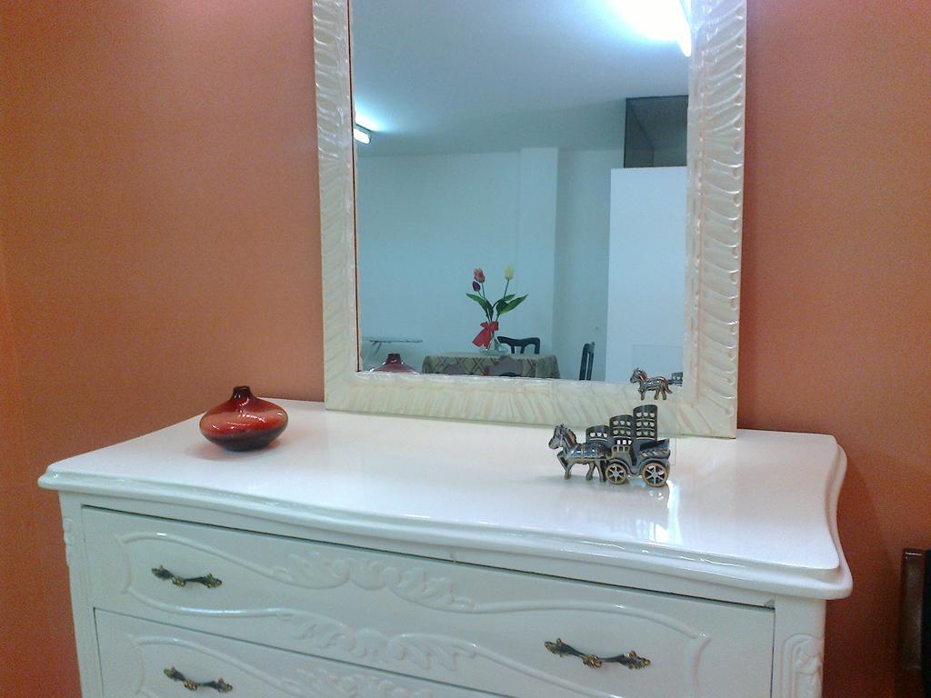 Strenua Santa Maria Suites Trujillo Bilik gambar