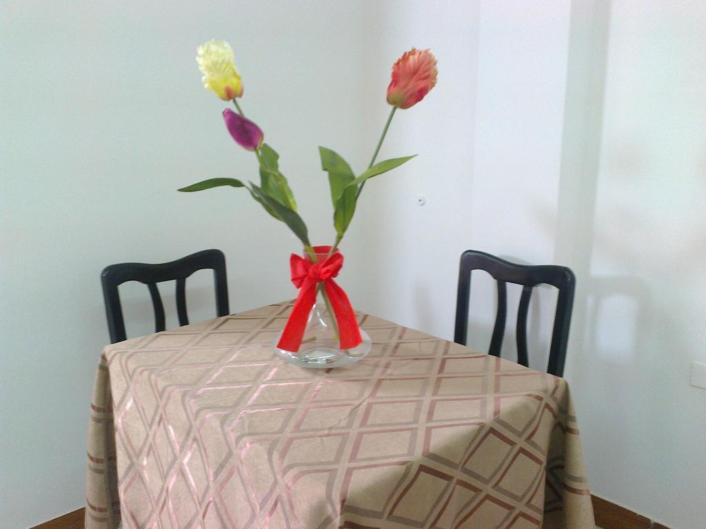 Strenua Santa Maria Suites Trujillo Bilik gambar