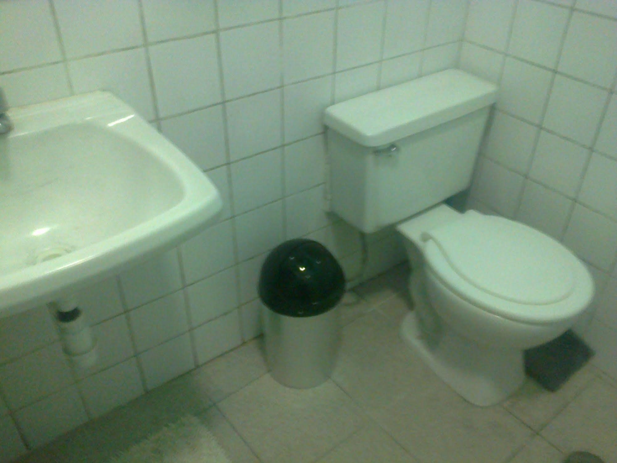 Strenua Santa Maria Suites Trujillo Luaran gambar
