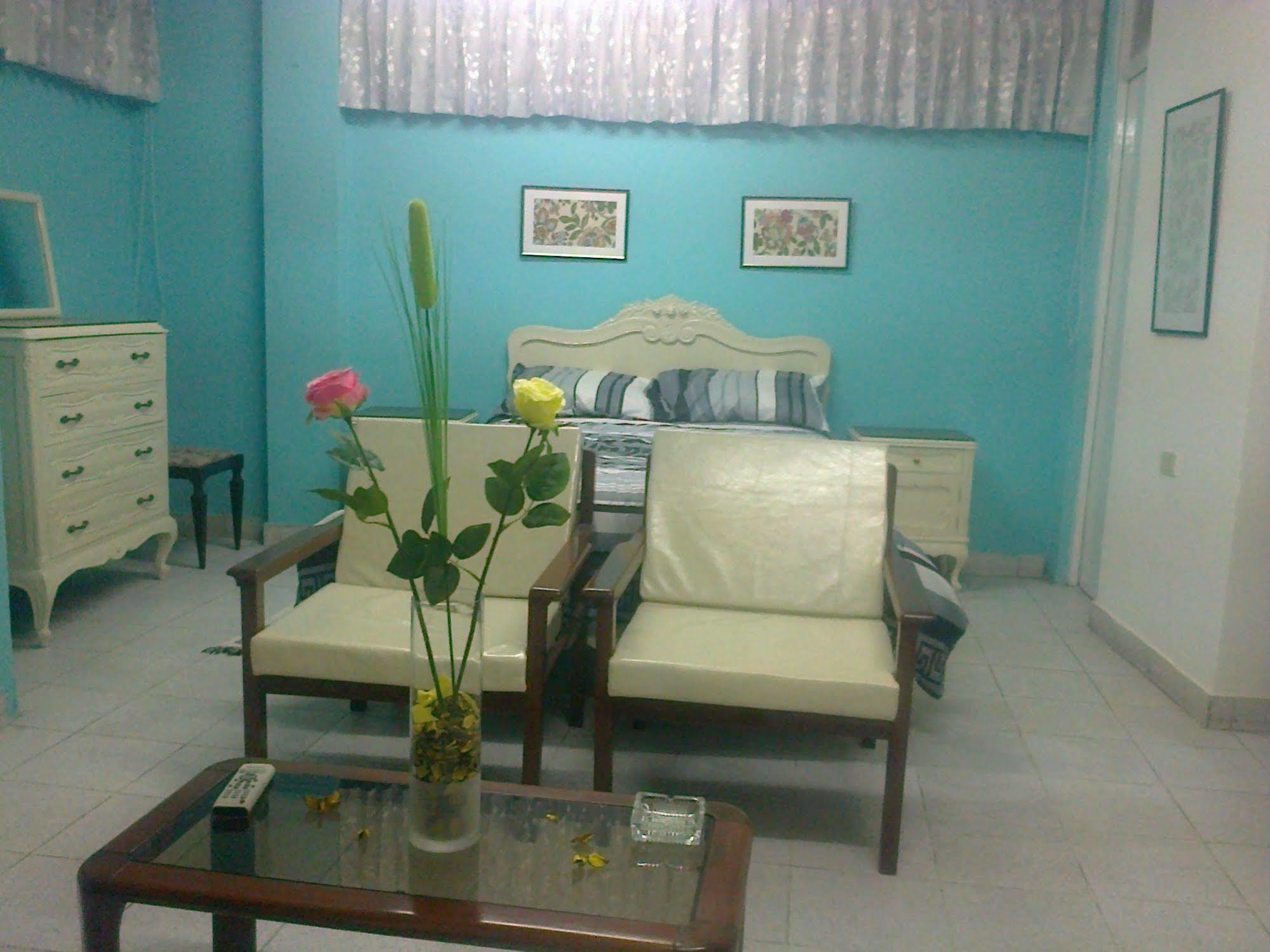 Strenua Santa Maria Suites Trujillo Luaran gambar